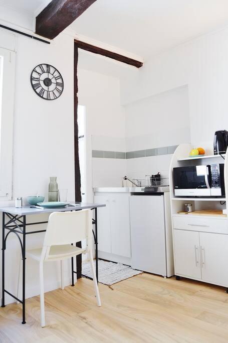 Superbe Studio Au Centre D'Orleans公寓 外观 照片